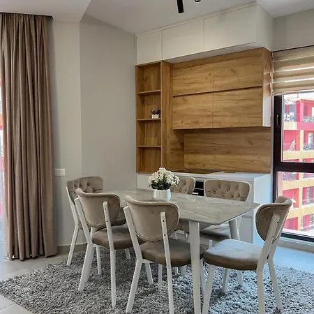 Arlis New Appartamento Tirana