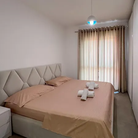 Apartment Arlis New *