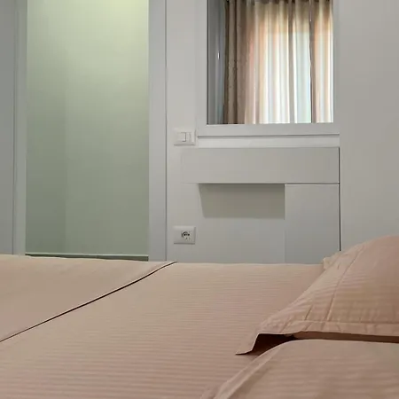 Apartment Arlis New Tirana